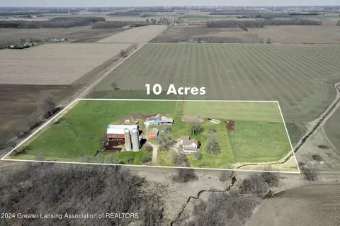 10908 W Maple Rapids Rd, Fowler, MI 48835