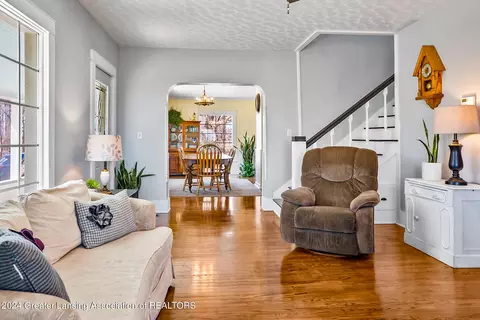 Living - 10908 W Maple Rapids Rd, Fowler, MI 48835 photo 1 of 5