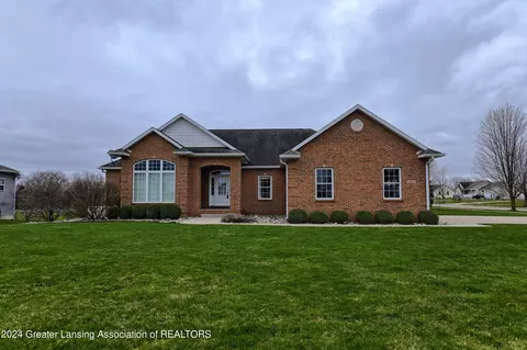 2263 W Gallant Fox Way, Saint Johns, MI 48879