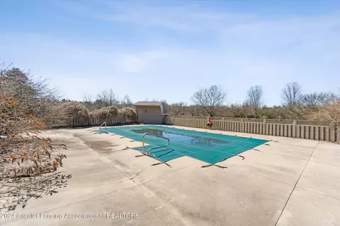 Exterior - 4290 S Dewitt Rd, Saint Johns, MI 48879 photo 19 of 24