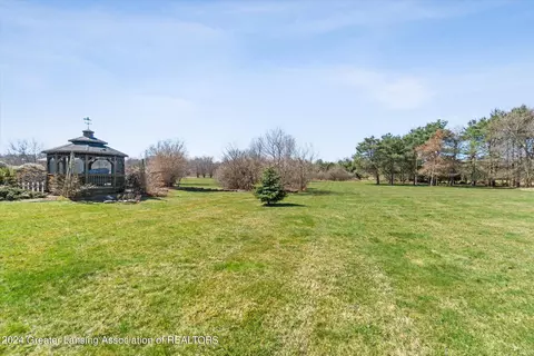 Exterior - 4290 S Dewitt Rd, Saint Johns, MI 48879 photo 13 of 24