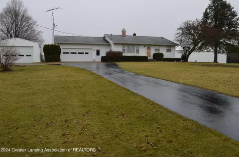 1815 S College Rd, Mason, MI 48854