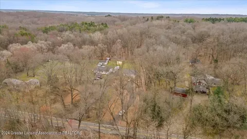 View/Area - 8685 Abbey Rd, Jackson, MI 49201 photo 4 of 5