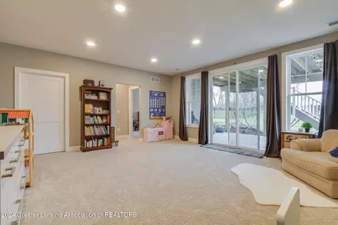 Living - 3577 Winborn Dr, Dewitt, MI 48820 photo 6 of 6
