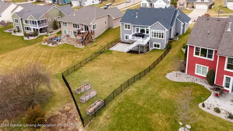 Exterior - 3577 Winborn Dr, Dewitt, MI 48820 photo 12 of 16