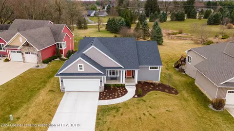 Exterior - 3577 Winborn Dr, Dewitt, MI 48820 photo 15 of 16