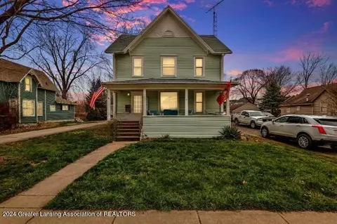 4334 Holt Rd, Holt, MI 48842