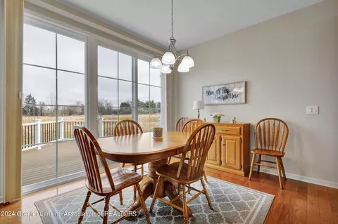 Dining - 608 Senna Trl, Dewitt, MI 48820 photo 3 of 5