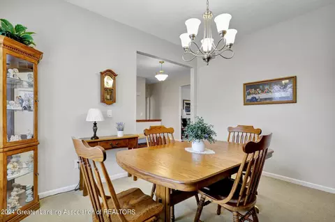 Dining - 608 Senna Trl, Dewitt, MI 48820 photo 2 of 5