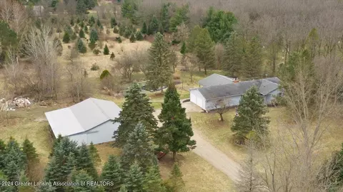 1480 Haslett Rd, Williamston, MI 48895