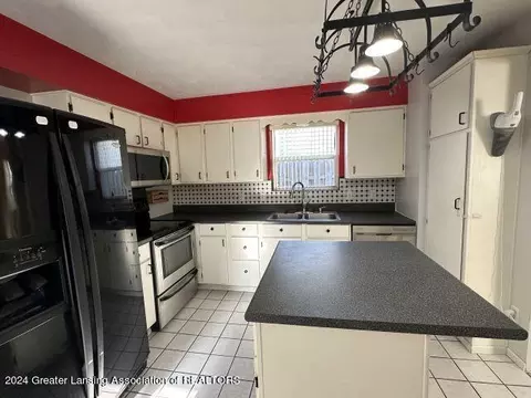 Kitchen - 213 E Randolph St, Lansing, MI 48906 photo 2 of 3