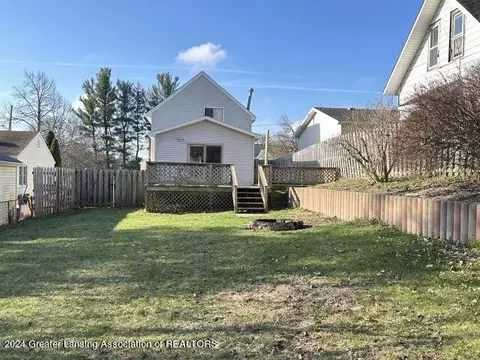 Exterior - 213 E Randolph St, Lansing, MI 48906 photo 7 of 10