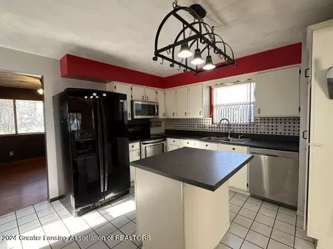 Kitchen - 213 E Randolph St, Lansing, MI 48906 photo 1 of 3