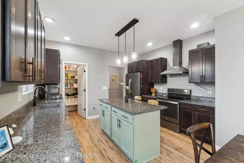 Kitchen - 12940 Serenity Pl, Dewitt, MI 48820 photo 2 of 5