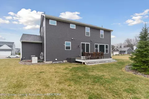 Exterior - 12940 Serenity Pl, Dewitt, MI 48820 photo 8 of 18