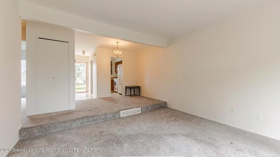 1989 Lac Du Mont Dr, Haslett, MI 48840 20 Photos Movoto