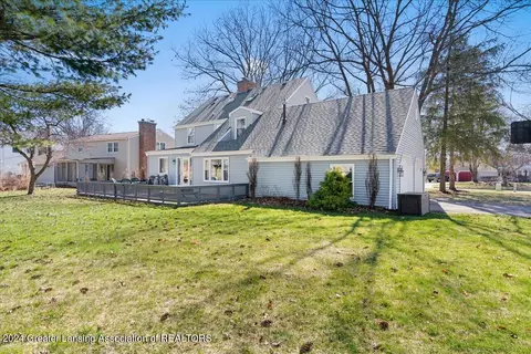 Exterior - 842 Andover Dr, Dewitt, MI 48820 photo 4 of 12