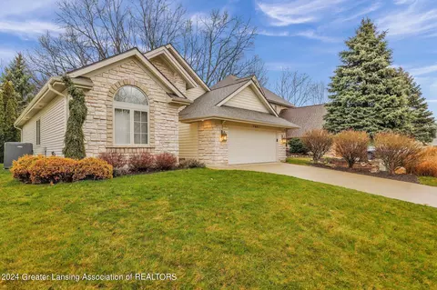 Exterior - 7841 Ashbrook Dr #88, Haslett, MI 48840 photo 2 of 5