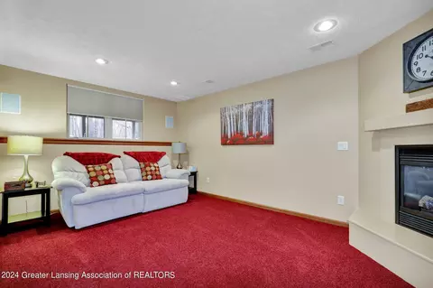 Living - 7841 Ashbrook Dr #88, Haslett, MI 48840 photo 5 of 6