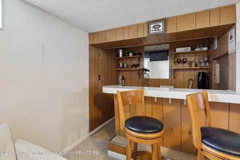 Kitchen - 4519 Devonshire Ave, Lansing, MI 48910 photo 5 of 5