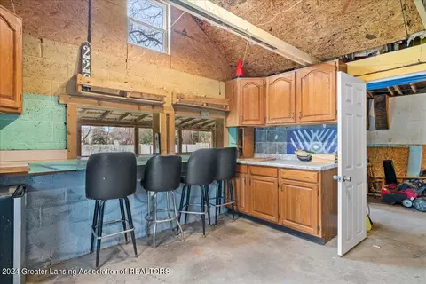 Kitchen - 228 E Thomas St, Lansing, MI 48906 photo 6 of 6