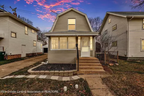 1131 Orchard St, Lansing, MI 48912