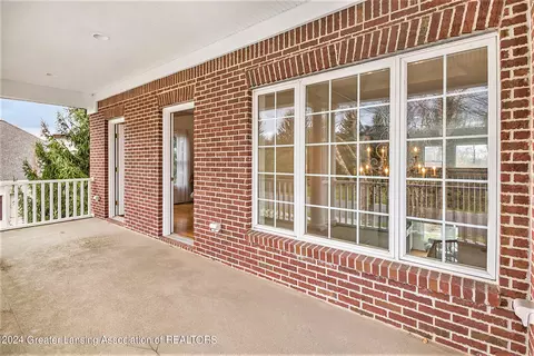 Exterior - 4640 Hawk Hollow Dr, Bath, MI 48808 photo 5 of 13