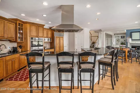 Kitchen - 4640 Hawk Hollow Dr, Bath, MI 48808 photo 2 of 3