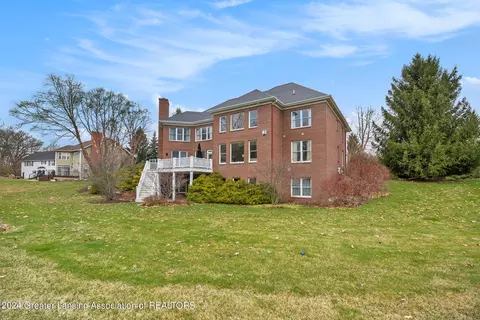Exterior - 4640 Hawk Hollow Dr, Bath, MI 48808 photo 8 of 13