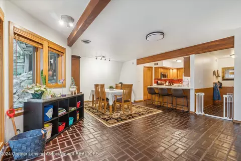 Living - 12684 Upton Rd, Bath, MI 48808 photo 3 of 5