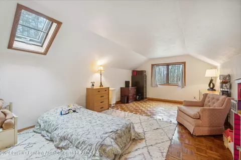 Bedroom - 12684 Upton Rd, Bath, MI 48808 photo 2 of 2