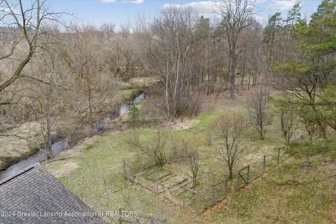 View/Area - 12684 Upton Rd, Bath, MI 48808 photo 4 of 10