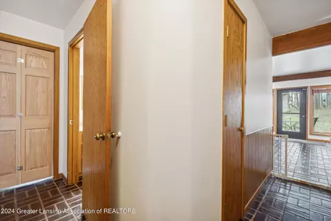 Entry Way - 12684 Upton Rd, Bath, MI 48808 photo 3 of 4