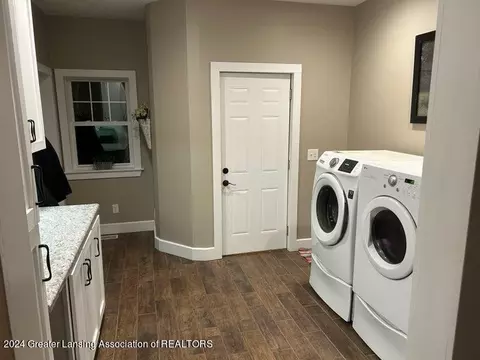 3245 S Watson Rd, Saint Johns, MI 48879 photo 3