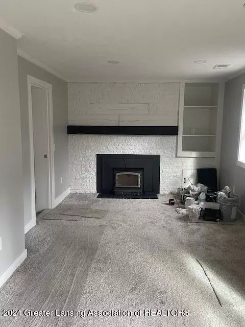 Living - 9450 E State Rd, Haslett, MI 48840 photo 1 of 5