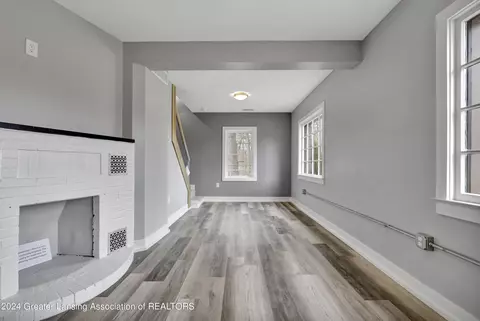 Entry Way - 9450 E State Rd, Haslett, MI 48840 photo 1 of 1
