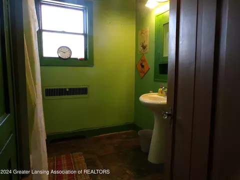 Bath - 210 E Catherine St, Bellevue, MI 49021 photo 1 of 1