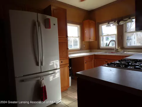 Kitchen - 210 E Catherine St, Bellevue, MI 49021 photo 2 of 2