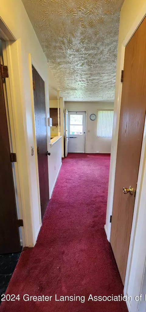 Entry Way - 2012 Reo Rd, Lansing, MI 48910 photo 1 of 1