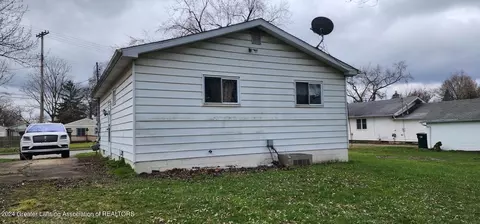 Exterior - 2012 Reo Rd, Lansing, MI 48910 photo 3 of 5
