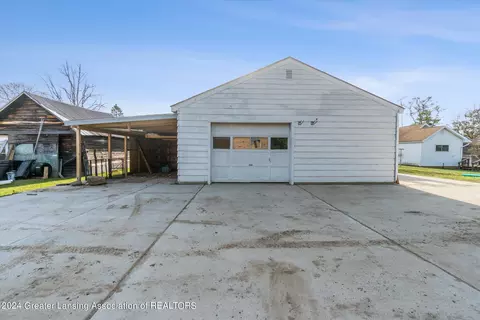 Exterior - 8105 N Welling Rd, Elsie, MI 48831 photo 12 of 13