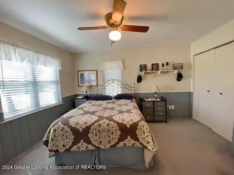 Bedroom - 4157 Ballantine Rd, Dewitt, MI 48820 photo 2 of 3