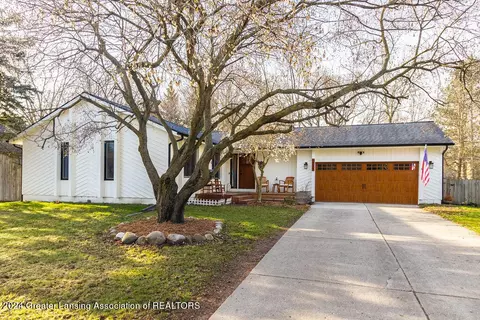 1259 Leeward Dr, Okemos, MI 48864