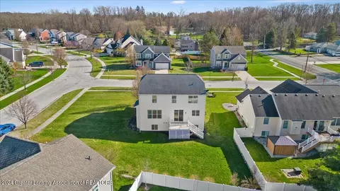 View/Area - 2236 Wingrove Way, Dewitt, MI 48820 photo 5 of 6