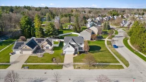 View/Area - 2236 Wingrove Way, Dewitt, MI 48820 photo 4 of 6