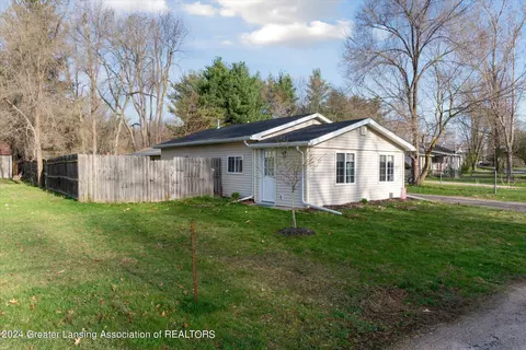 Exterior - 15486 Outer Dr, Bath, MI 48808 photo 7 of 9