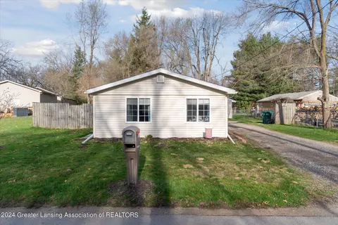 Exterior - 15486 Outer Dr, Bath, MI 48808 photo 9 of 9