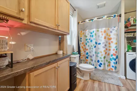 Bath - 15486 Outer Dr, Bath, MI 48808 photo 1 of 3