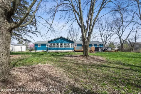Exterior - 2385 Pine Tree Rd, Holt, MI 48842 photo 16 of 17