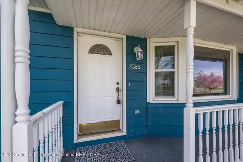 Exterior - 2385 Pine Tree Rd, Holt, MI 48842 photo 4 of 17